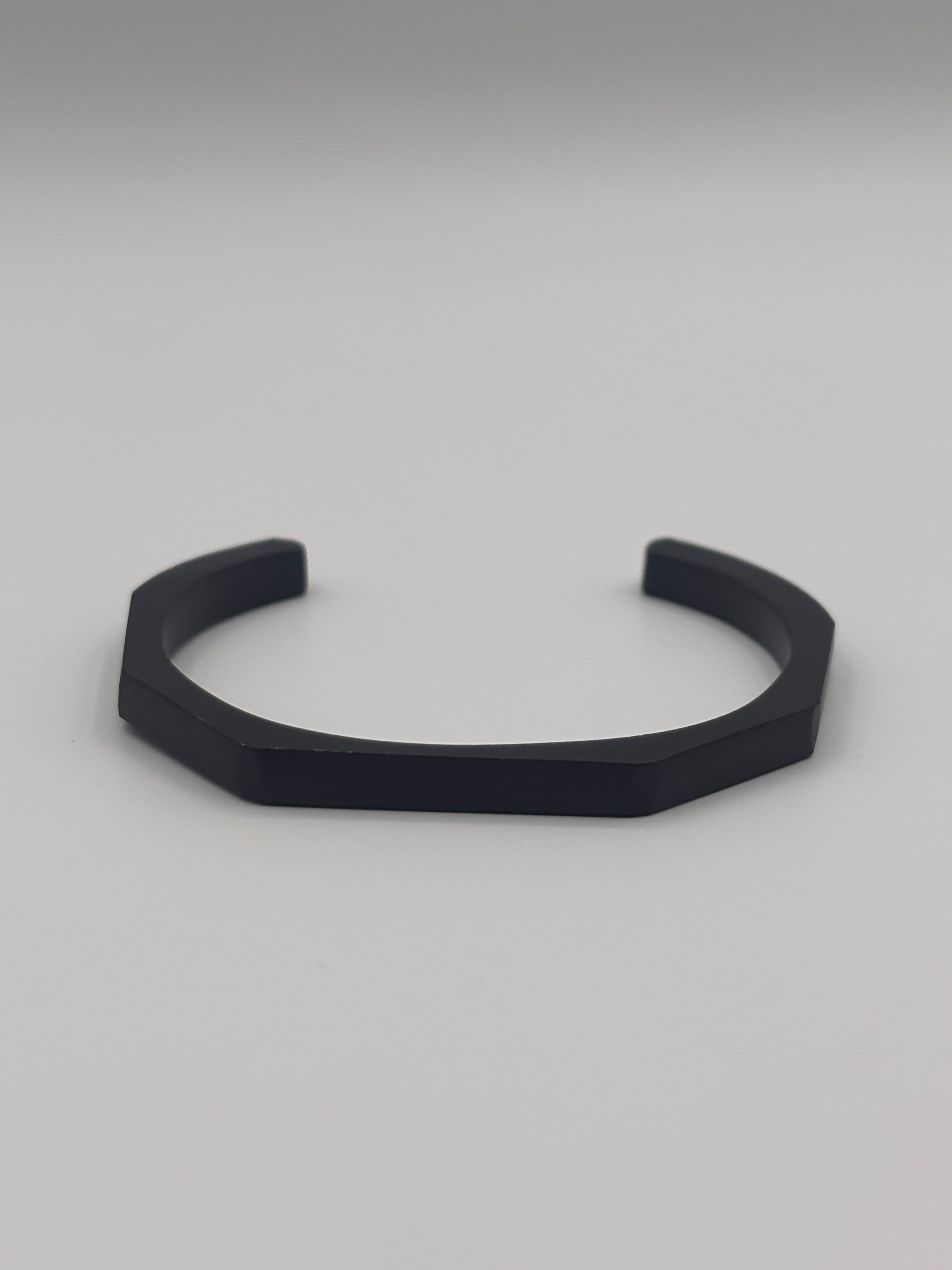 Minimal Black Open Cuff Bracelet – Modern Matte Finish